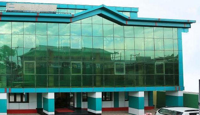 Hotel Ibni Kabeer Srīnagar Exterior foto